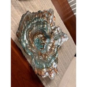 Beautiful glass oyster shaped dish